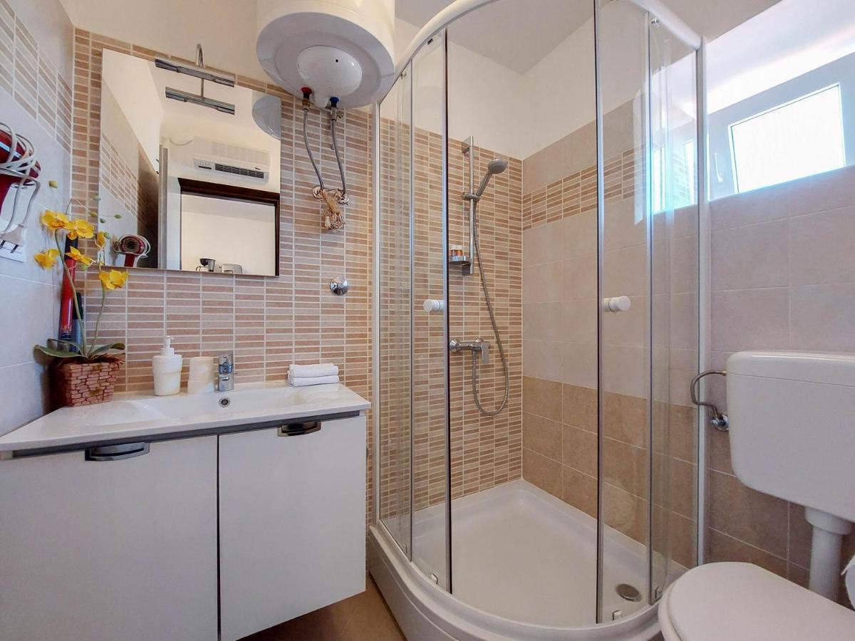 Apartment Marino Чижичи Экстерьер фото